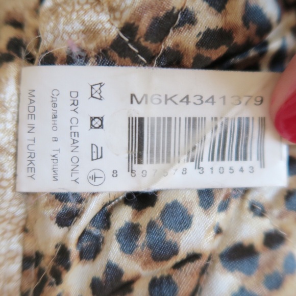 Gizia Denim Coat w/ real fur - Picture 13 of 15